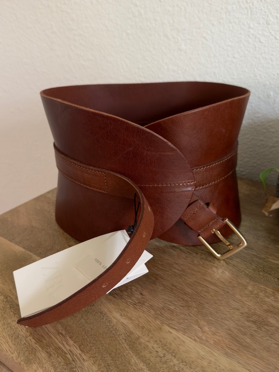 Zara Accessories - Zara Wide Leather Sash Belt - Brown with Gold Buckle